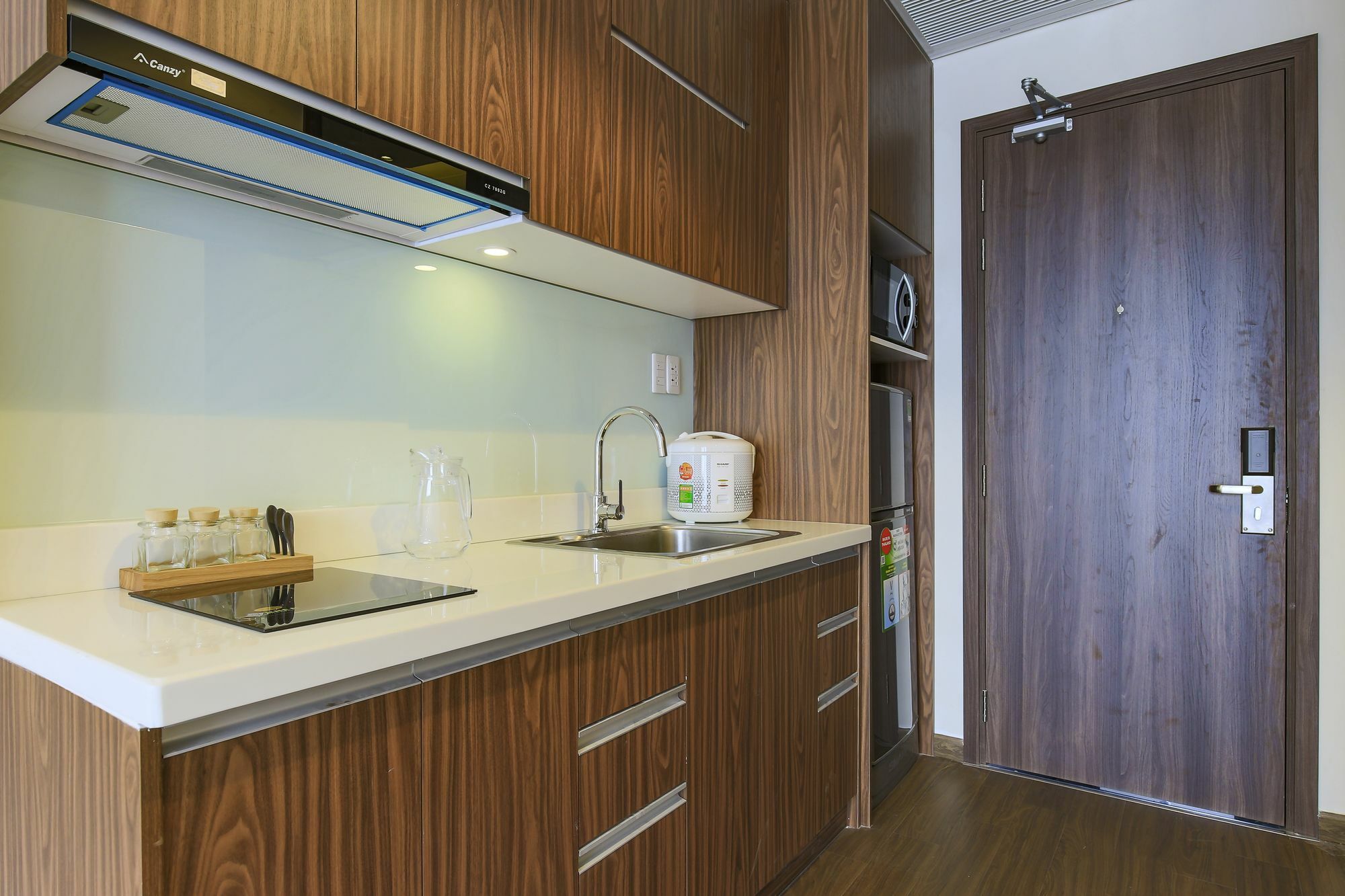 Aurora Serviced Apartments (Adults Only) Ho Şi Min Dış mekan fotoğraf