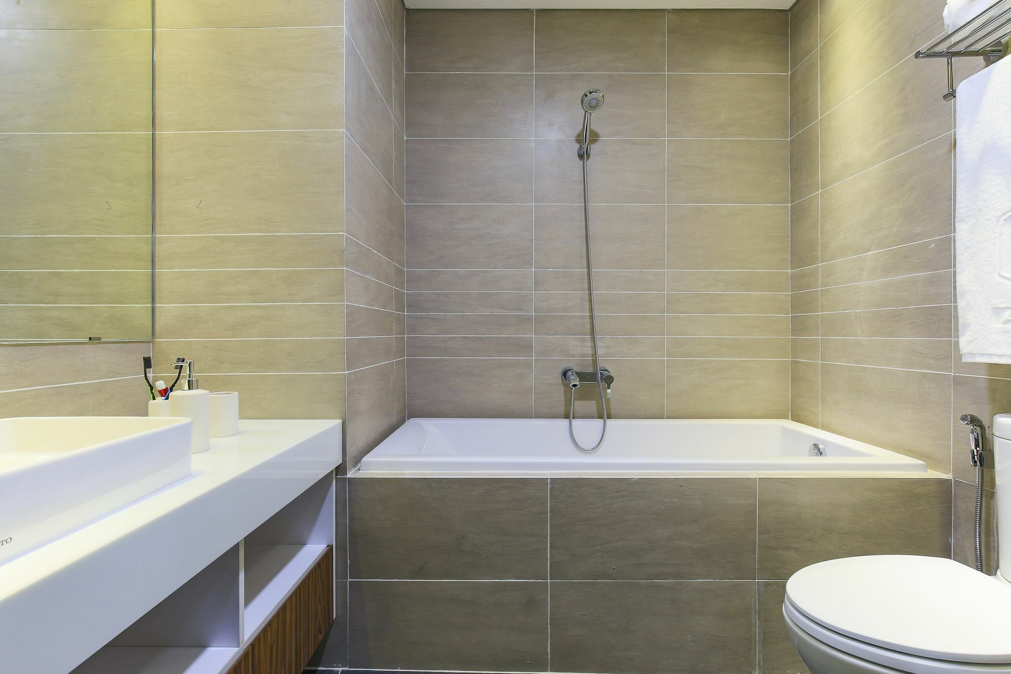 Aurora Serviced Apartments (Adults Only) Ho Şi Min Dış mekan fotoğraf