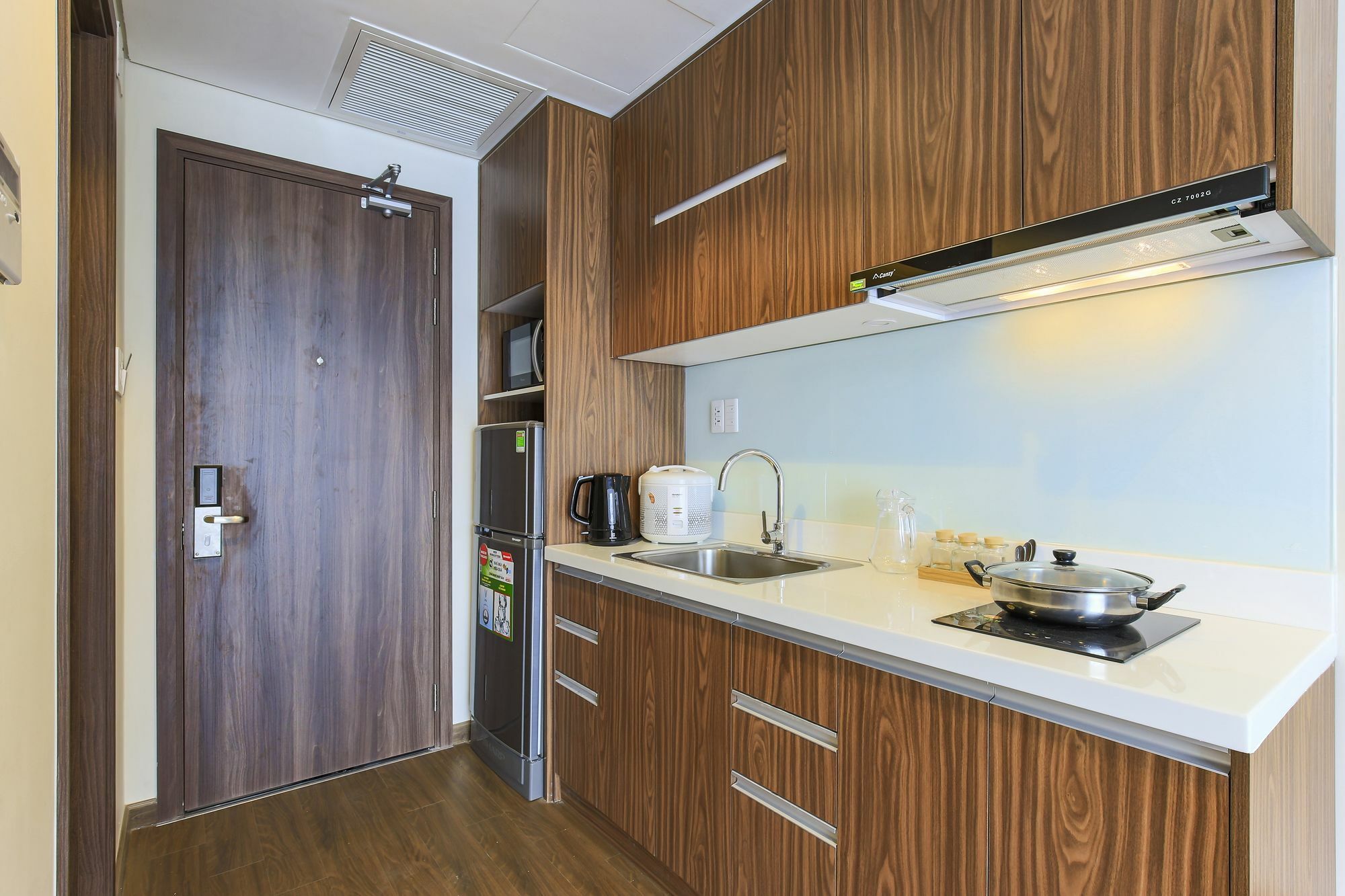 Aurora Serviced Apartments (Adults Only) Ho Şi Min Dış mekan fotoğraf
