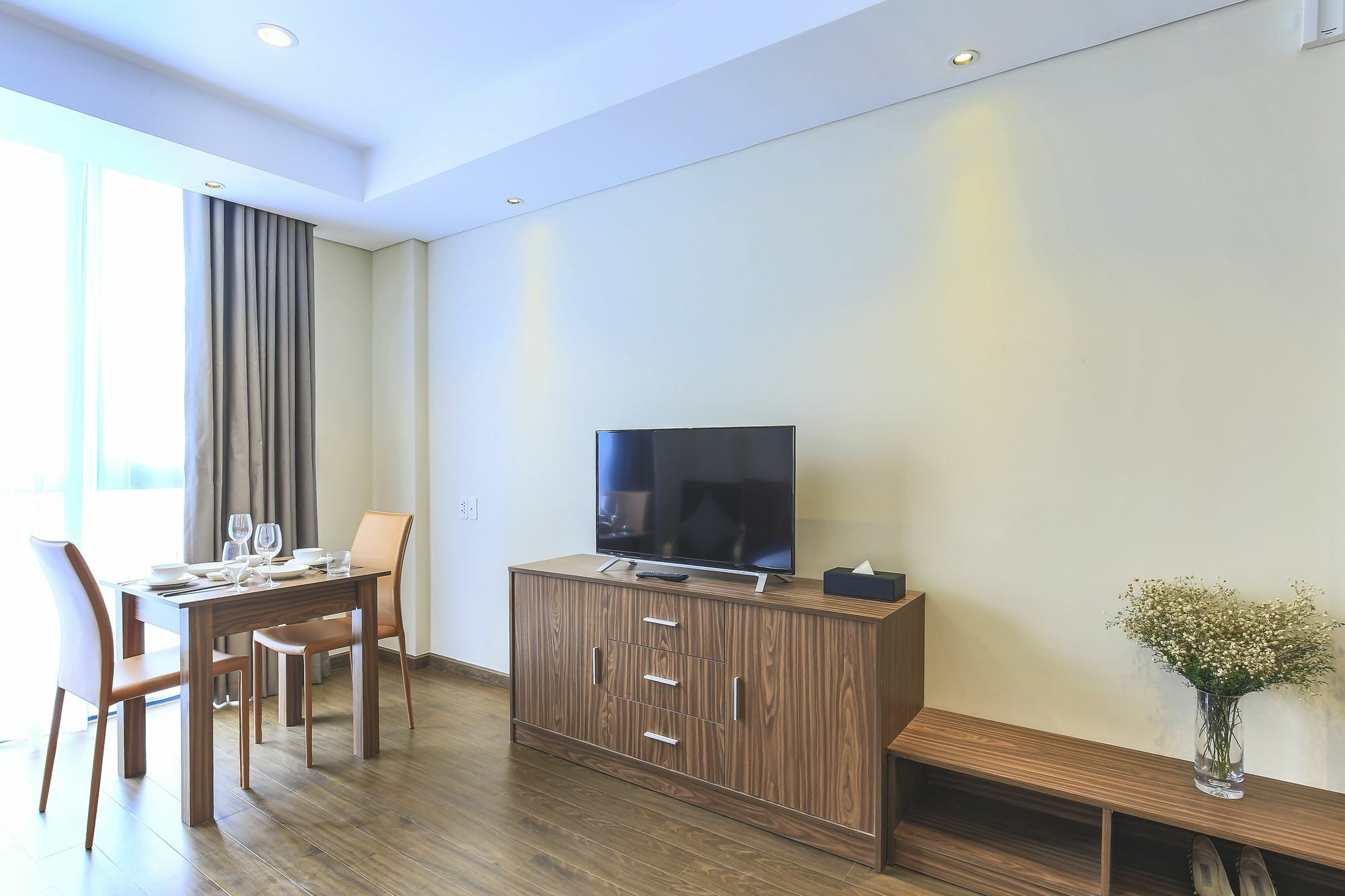 Aurora Serviced Apartments (Adults Only) Ho Şi Min Dış mekan fotoğraf
